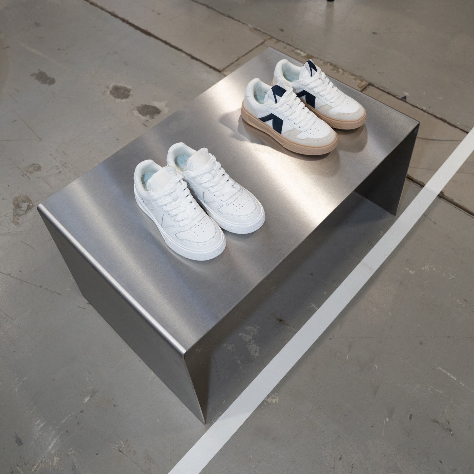 STÅL SOFABORD COPENHAGEN - Acier Studio